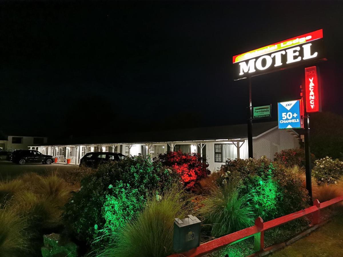 Colonial Lodge Motel Оамару Экстерьер фото